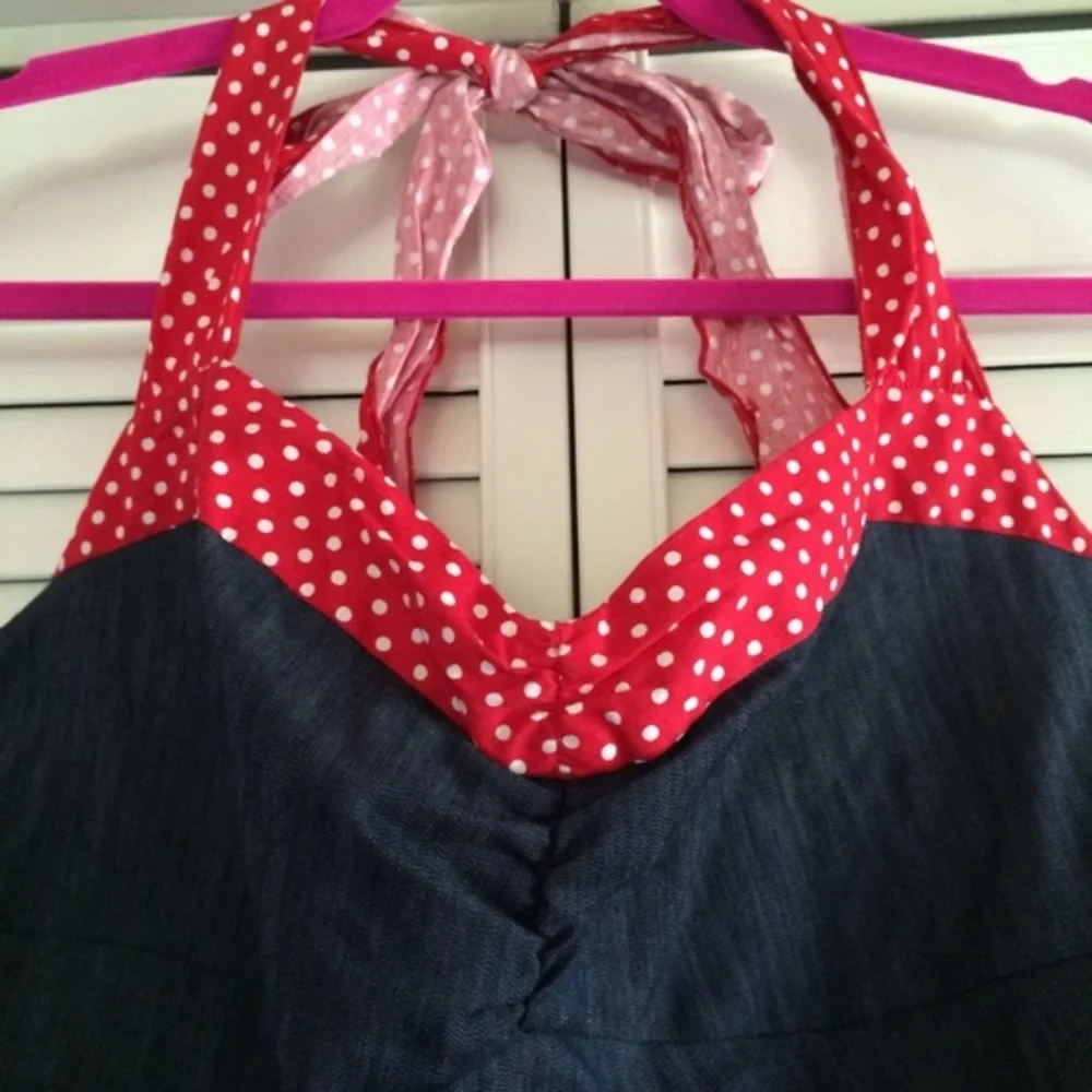 VINTAGE Torrid Alert!! Denim Halter Red Roses Polka Dots 1X EUC!!! - Picture 2 of 4